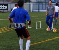 Treino Tracionado com Cinto de Tração Lateral Actual® para Grandes Cursos e Goleiros Treino Tracionado com Cinto de Tração Lateral Actual® para Grandes Cursos e Goleiros