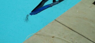 Sugestão de fixação do cinto de natação na piscina Sugestão de fixação do cinto de natação na piscina