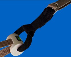 detalhe da roldana central do treino suspenso detalhe da roldana central do treino suspenso