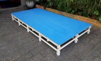 plataforma de piscina Actual 2x1 com sobreplaca plastica antiderrapante azul plataforma de piscina Actual 2x1 com sobreplaca plástica antiderrapante azul