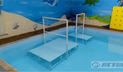 plataformas com divisórias Actual para distanciamento social em aulas de natação infantil plataformas com divisórias Actual para distanciamento social em aulas de natação infantil